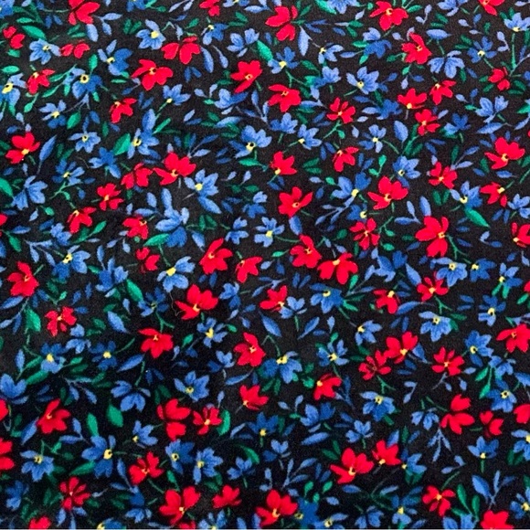 LOFT M L Velvet Ultra Soft Oversized Floral Dolman Sleeve V-Neck Tee in Black - Picture 8 of 12